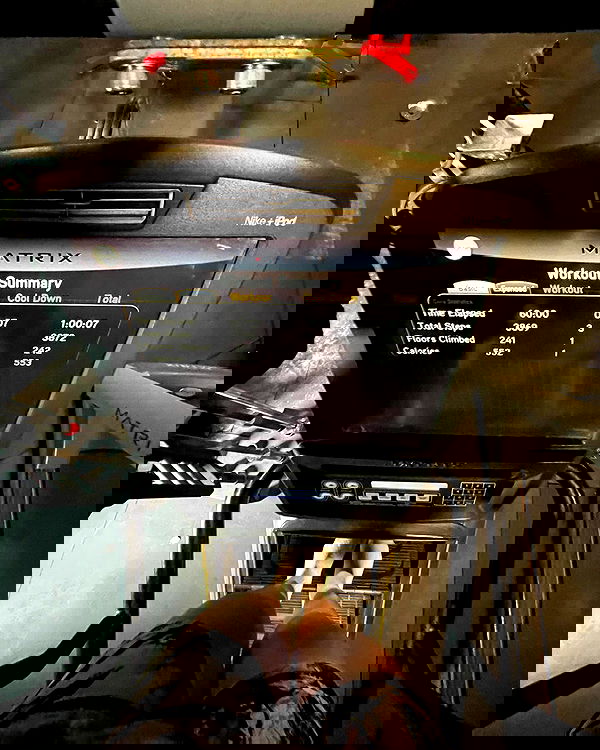 lesliem4rtinez lesliem4rtinez archive image