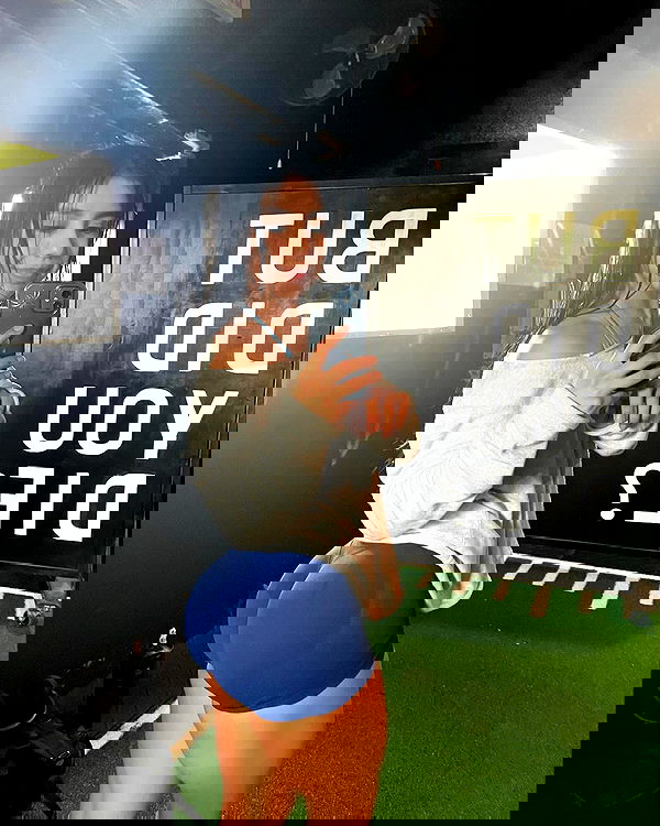 lesliem4rtinez lesliem4rtinez archive image