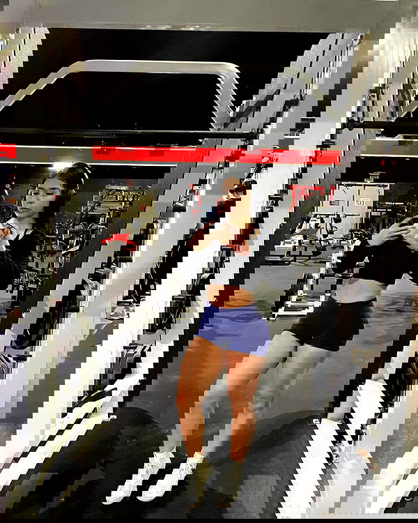 lesliem4rtinez lesliem4rtinez archive image