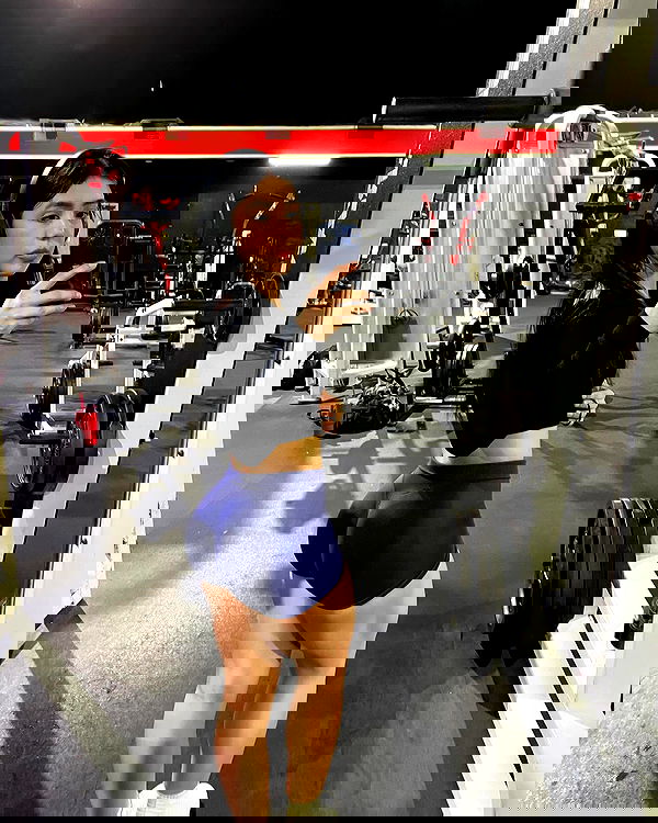 lesliem4rtinez lesliem4rtinez archive image