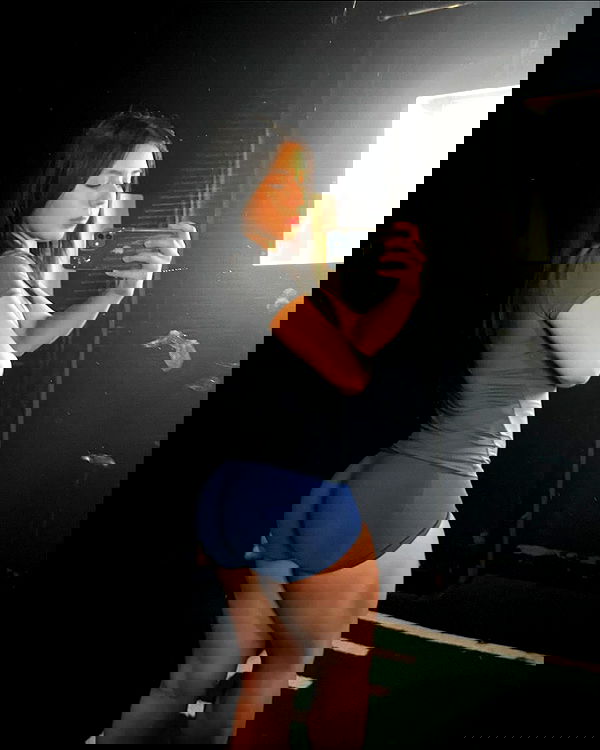 lesliem4rtinez lesliem4rtinez archive image