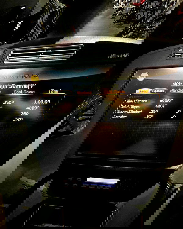 lesliem4rtinez lesliem4rtinez archive image