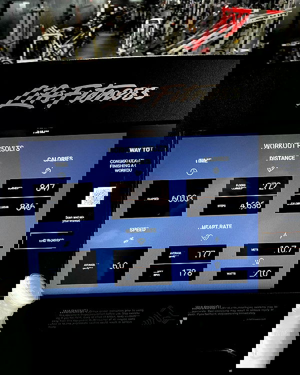 lesliem4rtinez lesliem4rtinez archive image