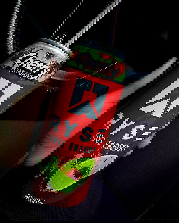 lesliem4rtinez lesliem4rtinez archive image