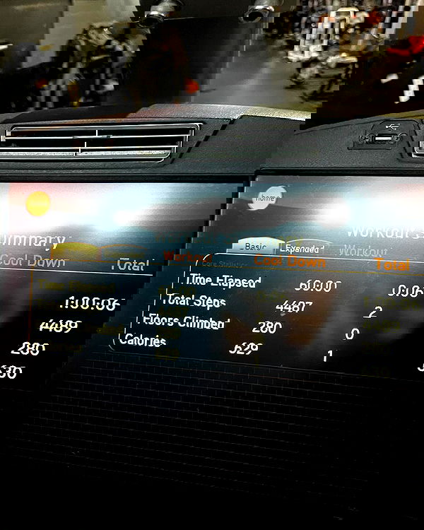 lesliem4rtinez lesliem4rtinez archive image