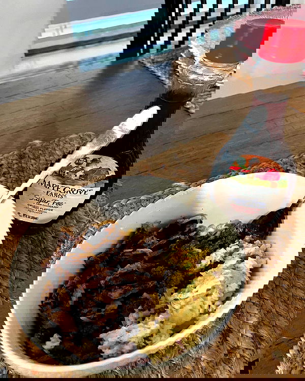 lesliem4rtinez lesliem4rtinez archive image