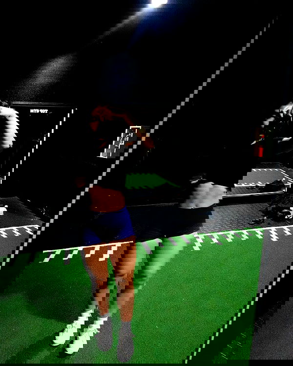 lesliem4rtinez lesliem4rtinez archive image