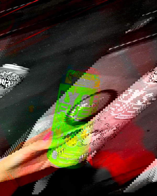 lesliem4rtinez lesliem4rtinez archive image