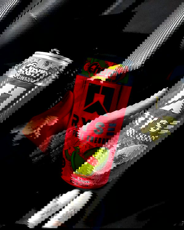 lesliem4rtinez lesliem4rtinez archive image