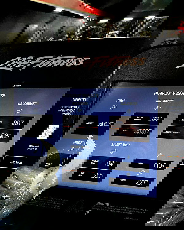 lesliem4rtinez lesliem4rtinez archive image