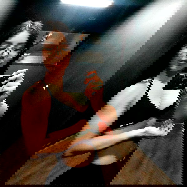 lesliem4rtinez lesliem4rtinez archive image