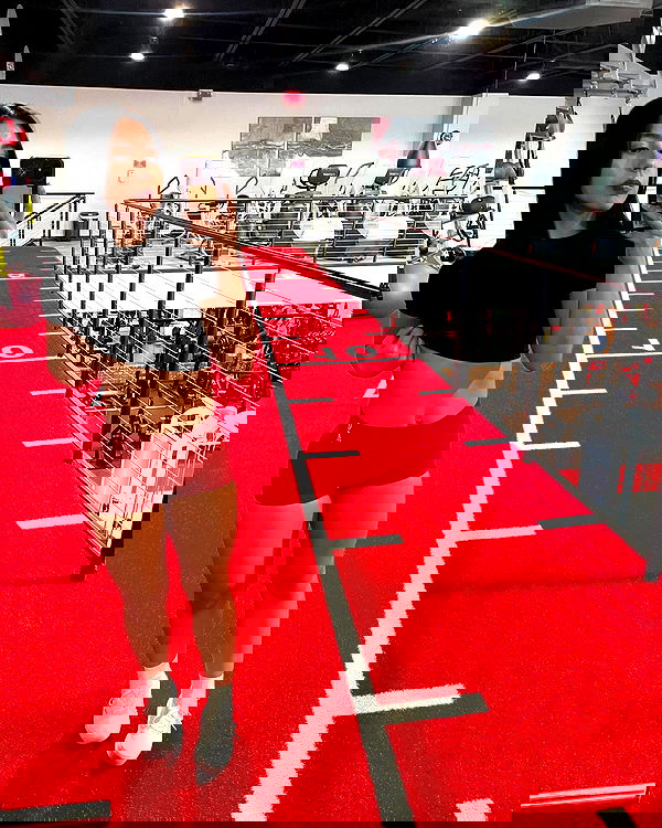 lesliem4rtinez lesliem4rtinez archive image