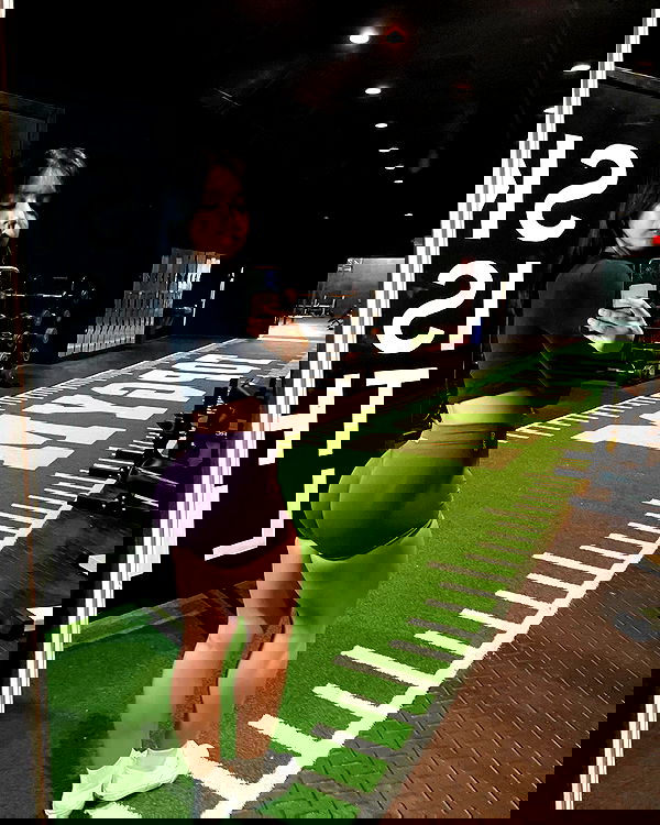 lesliem4rtinez lesliem4rtinez archive image