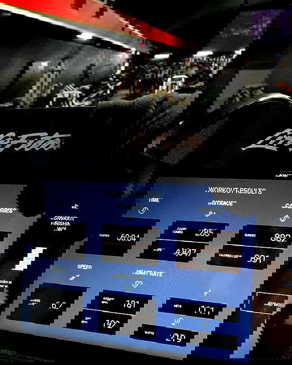 lesliem4rtinez lesliem4rtinez archive image