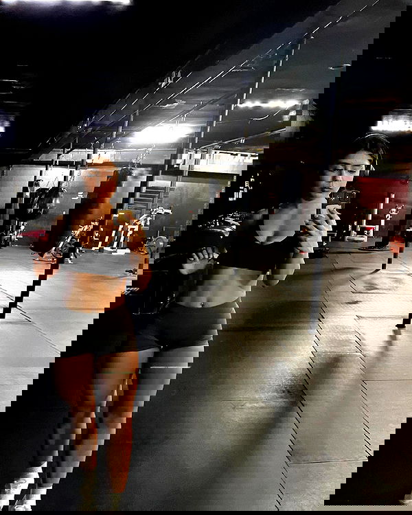 lesliem4rtinez lesliem4rtinez archive image