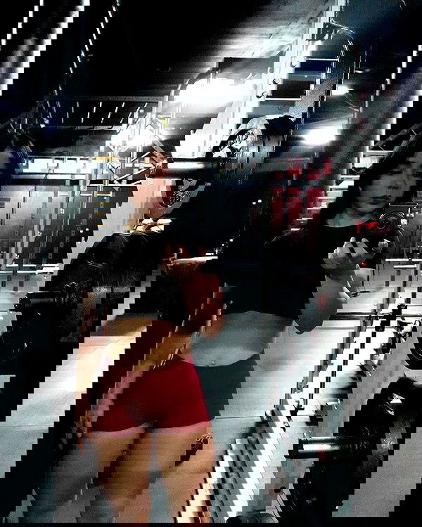 lesliem4rtinez lesliem4rtinez archive image