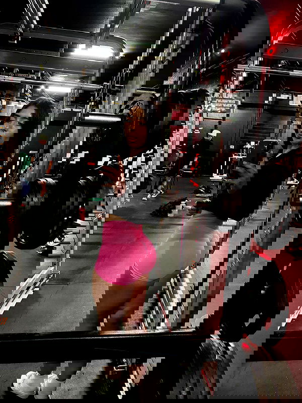 lesliem4rtinez lesliem4rtinez archive image