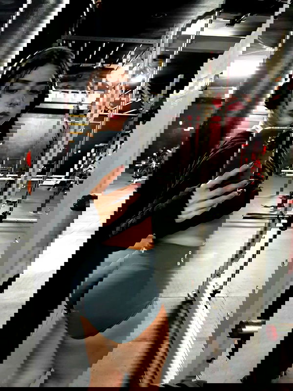 lesliem4rtinez lesliem4rtinez archive image