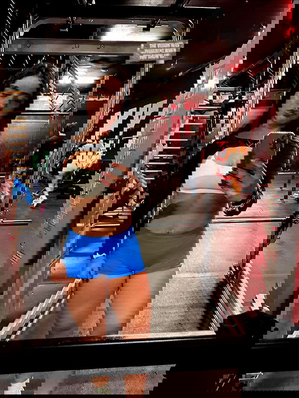 lesliem4rtinez lesliem4rtinez archive image