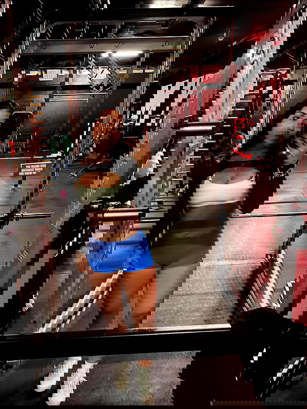 lesliem4rtinez lesliem4rtinez archive image