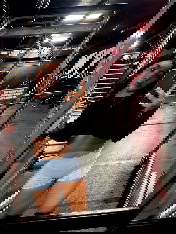 lesliem4rtinez lesliem4rtinez archive image