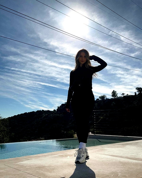 lesliemariemoreno instagram image archive image