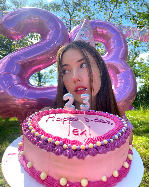 lex1poy instagram image archive image