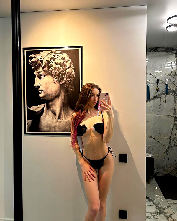 lex1poy instagram image archive image