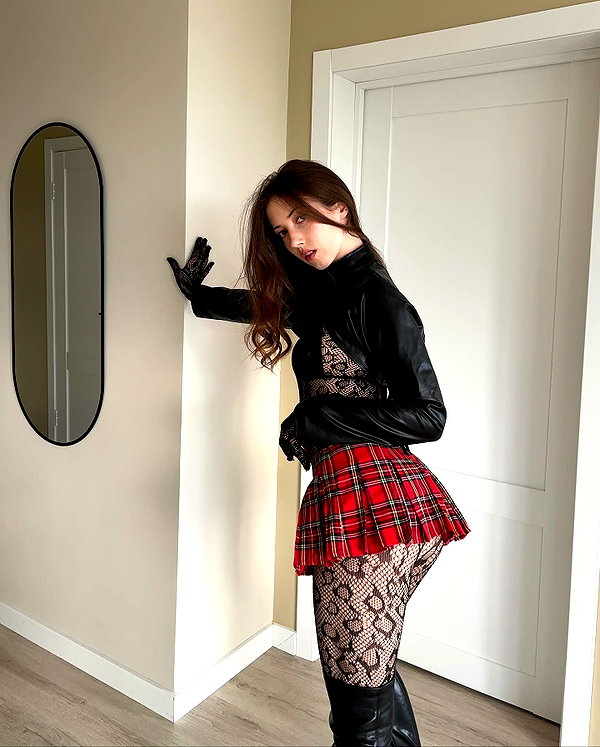 lex1poy instagram image archive image