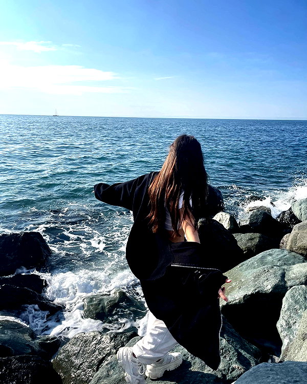 leytink instagram image archive image
