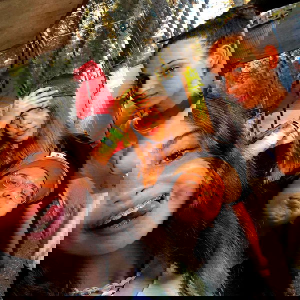 lia_abramovich image ~ Altpins