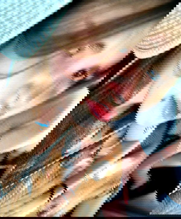 lia_abramovich image ~ Altpins