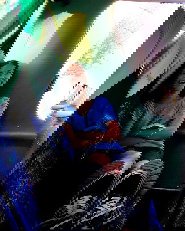 lia_abramovich image ~ Altpins