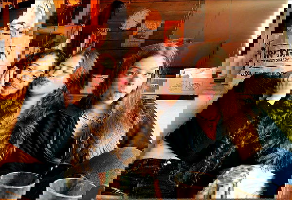 lia_abramovich image ~ Altpins