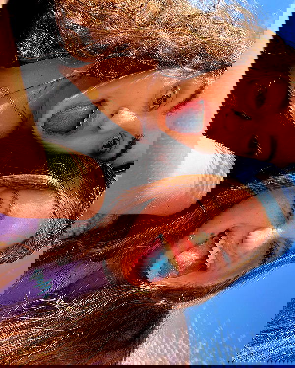 lia_abramovich image ~ Altpins