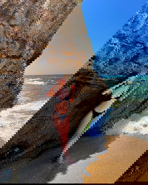 lia_abramovich image ~ Altpins