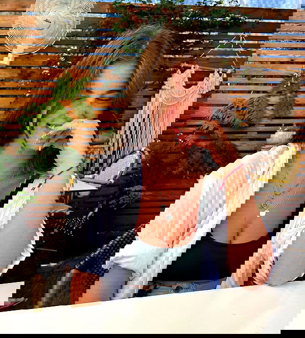 lia_abramovich image ~ Altpins