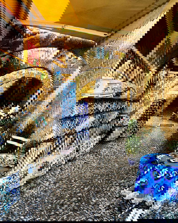 lia_abramovich image ~ Altpins