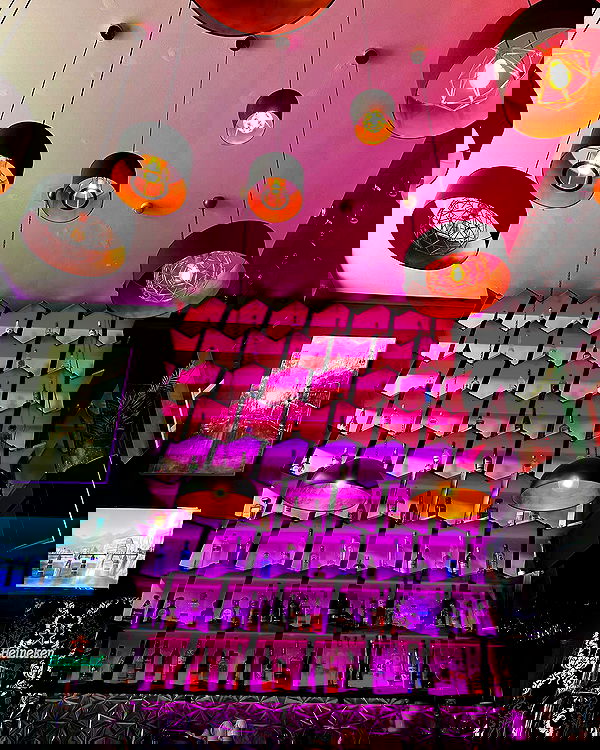 lia_abramovich image ~ Altpins