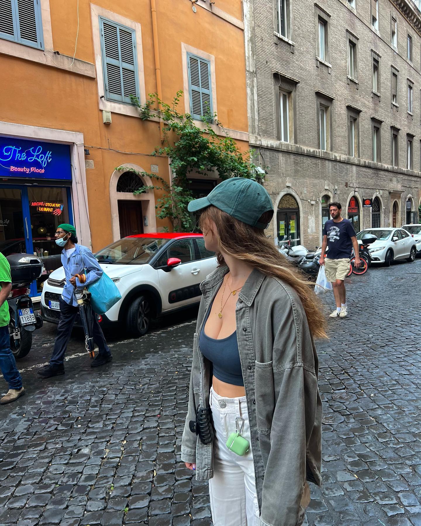 lia_abramovich instagram image archive image