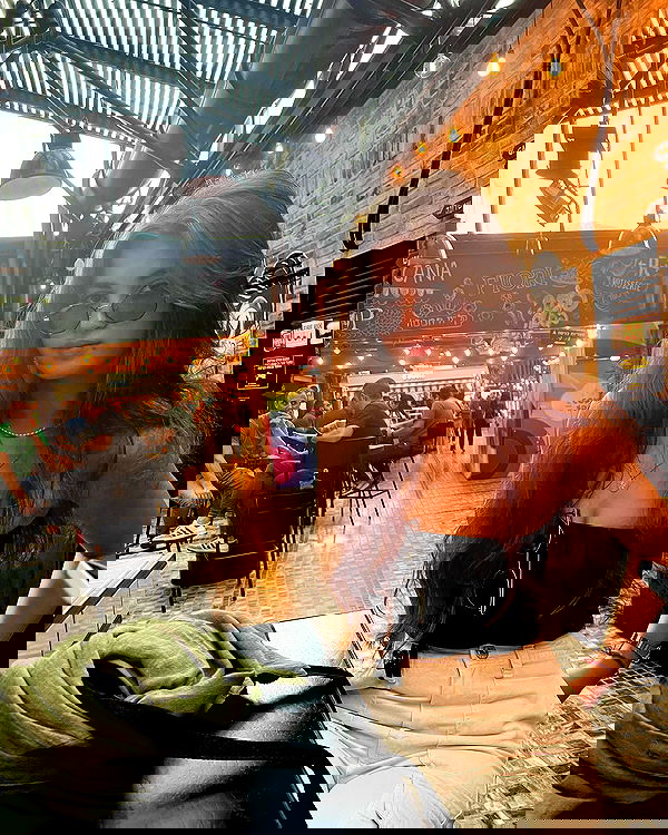 lia_abramovich image ~ Altpins