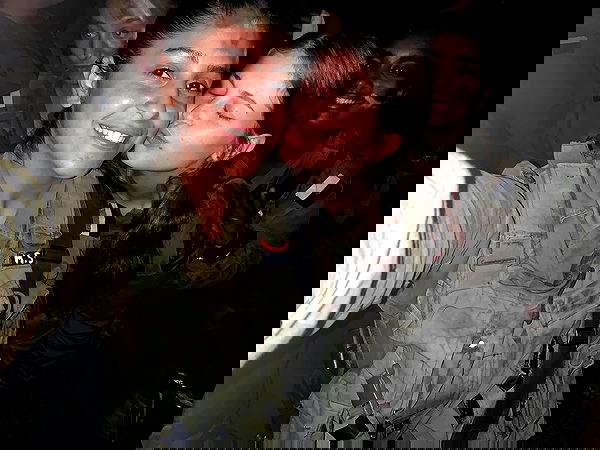 lia_abramovich image ~ Altpins