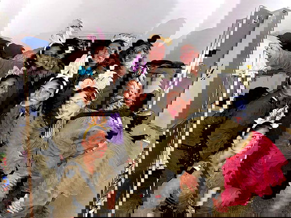 lia_abramovich image ~ Altpins