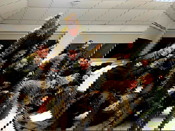 lia_abramovich image ~ Altpins