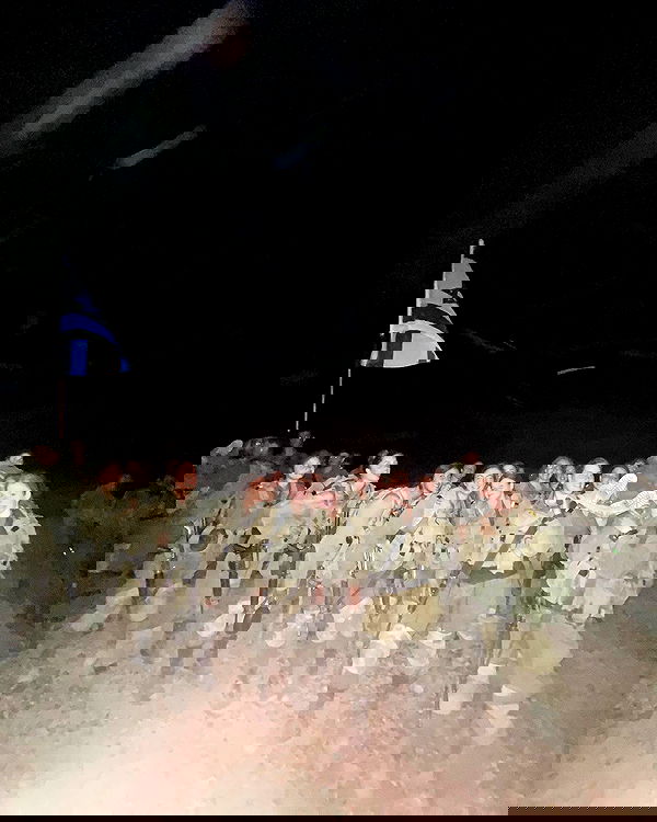 lia_abramovich image ~ Altpins