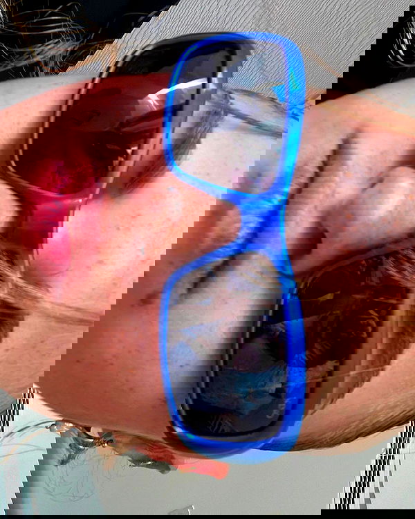 lia_abramovich image ~ Altpins