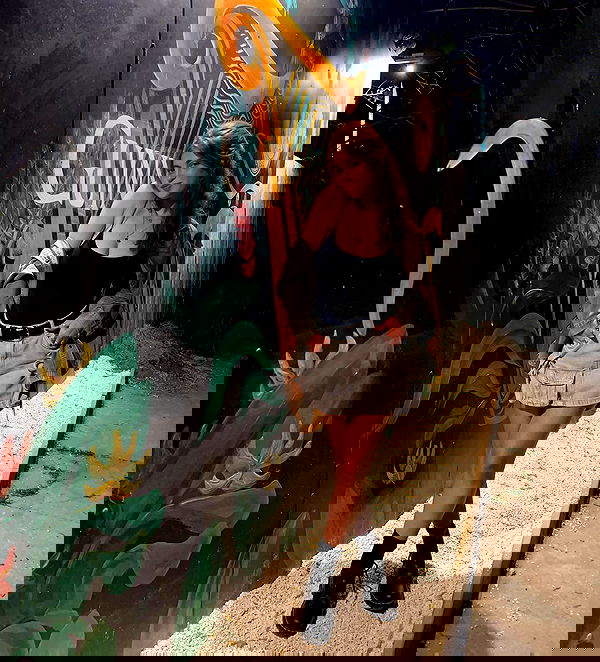 lia_abramovich image ~ Altpins