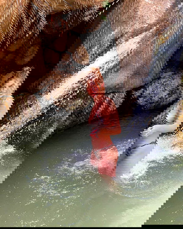 lia_abramovich image ~ Altpins