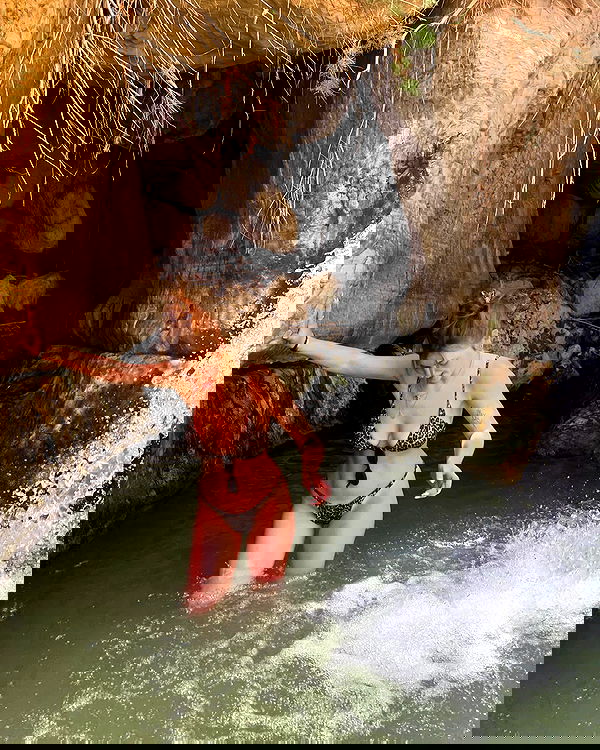 lia_abramovich image ~ Altpins