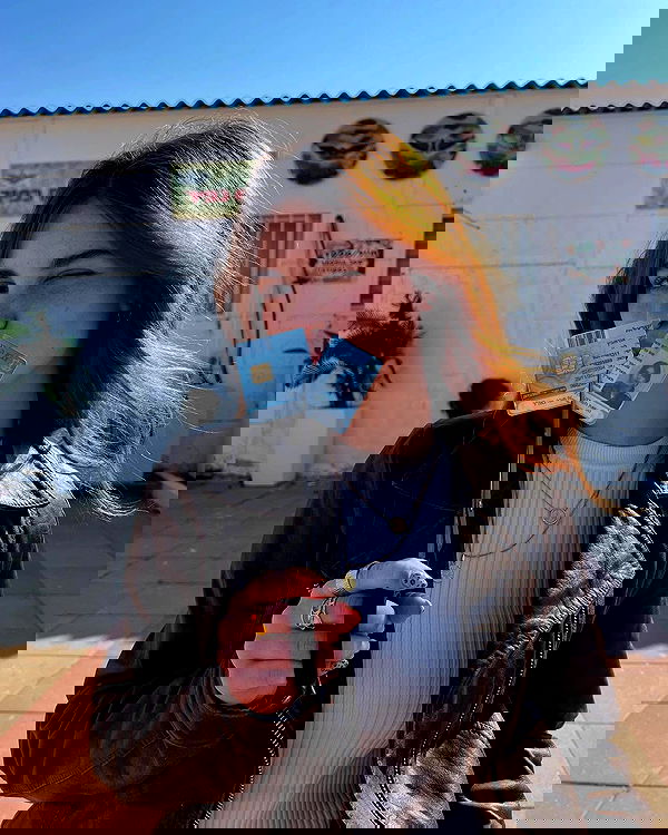 lia_abramovich image ~ Altpins